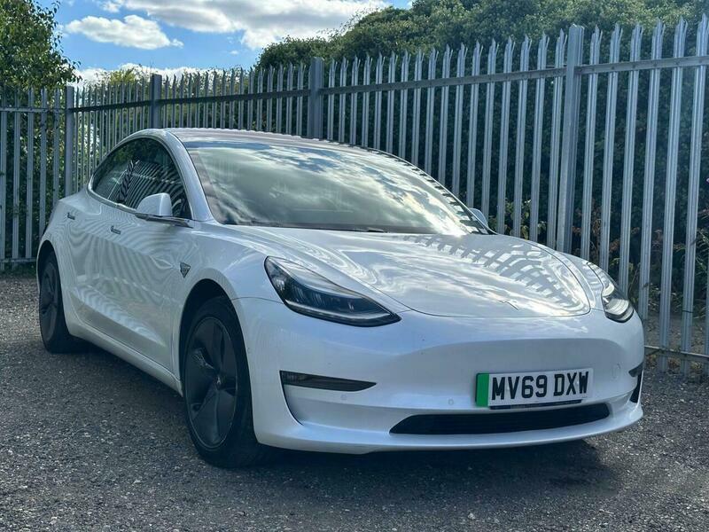 Tesla Model 3 Dual Motor Performance White