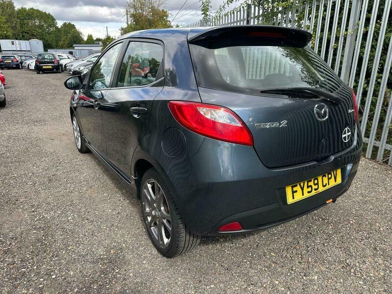 Mazda 2 1.5 Sport Hatchback Euro 4 103 Red #4