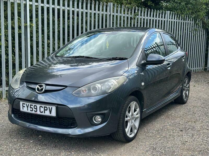 Mazda 2 1.5 Sport Hatchback Euro 4 103 Red #3