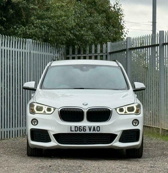 BMW X1 2.0 25D M Sport White #2
