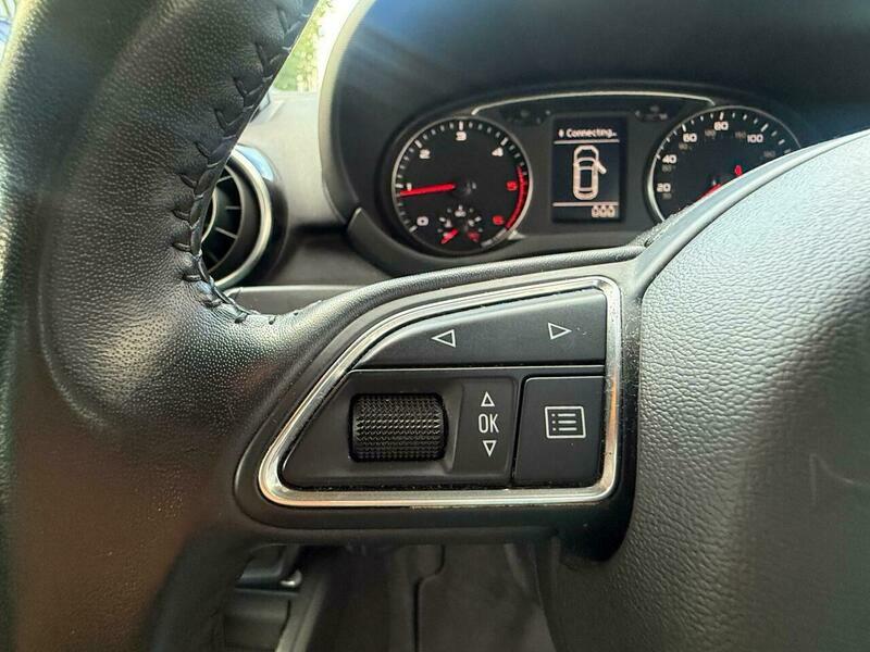 Audi A1 1.4 Tfsi Sport Euro 5 Ss White #25