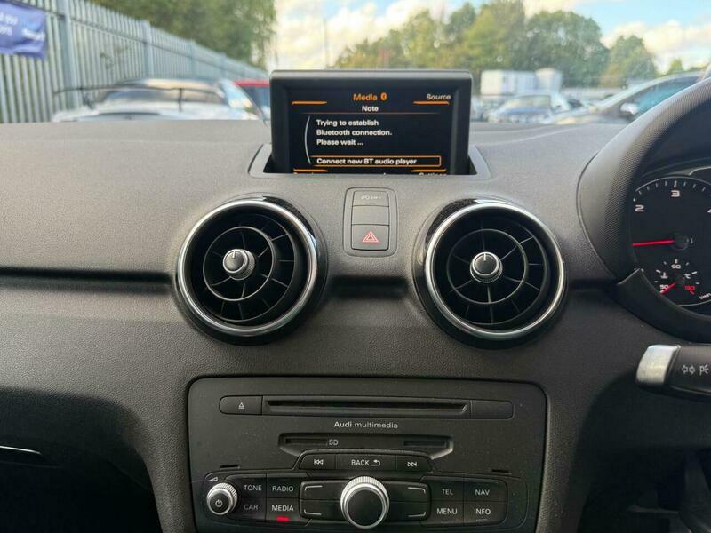 Audi A1 1.4 Tfsi Sport Euro 5 Ss White #43