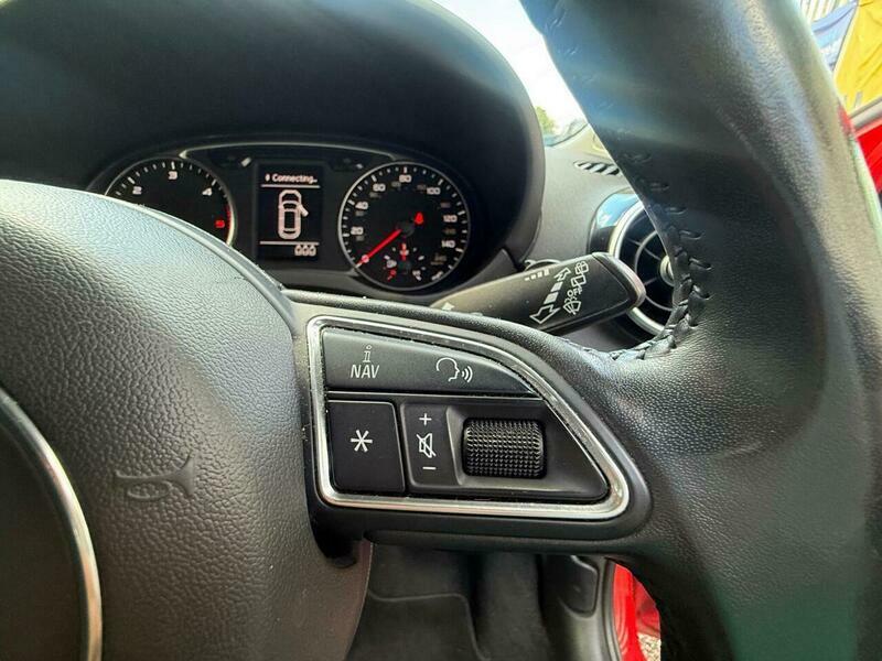 Audi A1 1.4 Tfsi Sport Euro 5 Ss White #26
