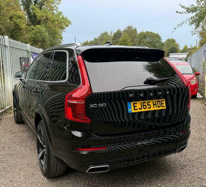 Volvo XC90 2.0 D5 R-design Geartronic Black #6