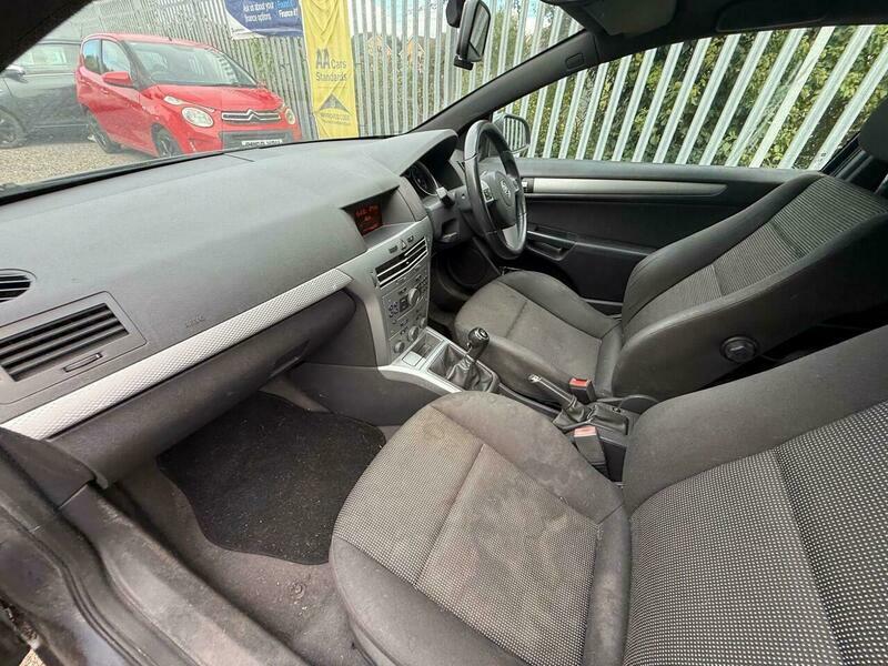 Vauxhall Astra Hatchback 1.6 16V Se Euro 5 201111 Silver #18