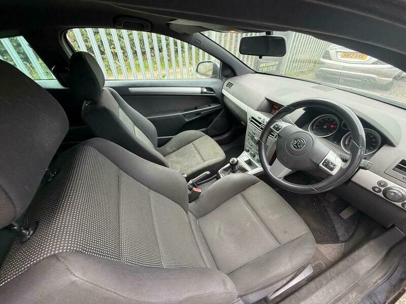 Vauxhall Astra Hatchback 1.6 16V Se Euro 5 201111 Silver #12