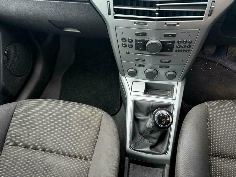 Vauxhall Astra Hatchback 1.6 16V Se Euro 5 201111 Silver #16