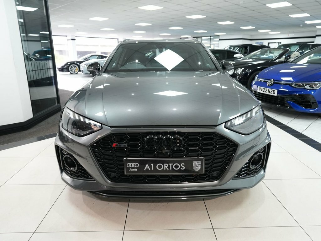 Audi RS4 Avant 2.9L Carbon Black Grey #2
