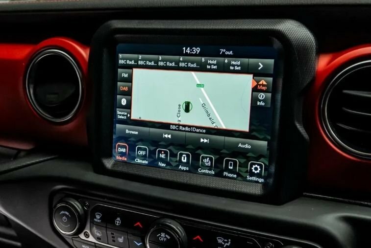 Jeep Wrangler 2.0 Gme Overland White #15