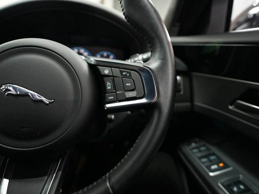 Jaguar XF R-dynamic Hse 1 Owner Full History Black #20