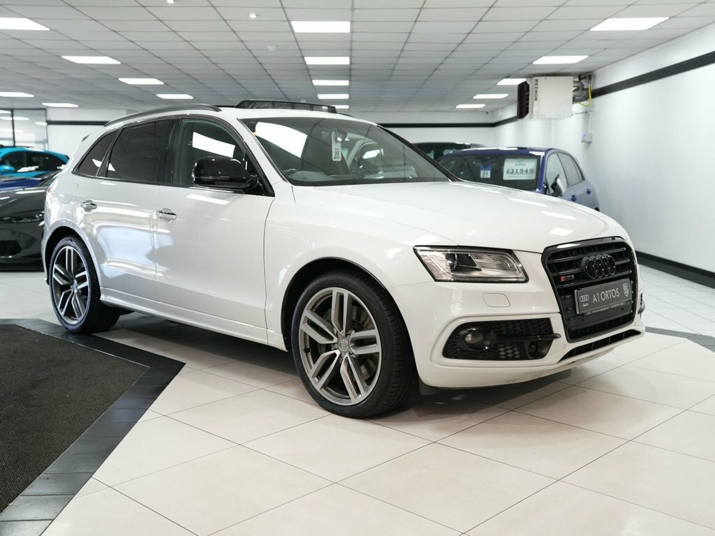 Audi SQ5 3L Plus White