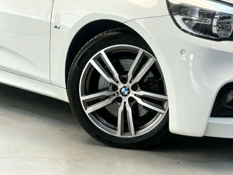 BMW 2 Series 2.0 220D M White #5