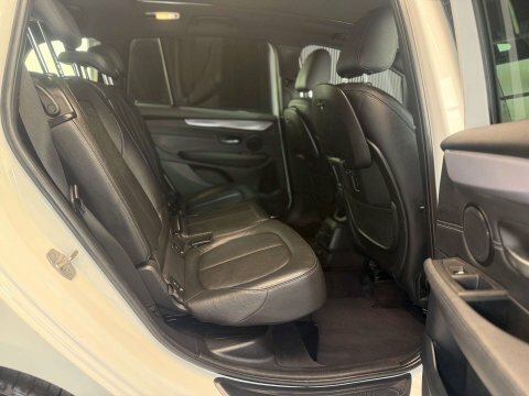 BMW 2 Series 218I Sport White #20