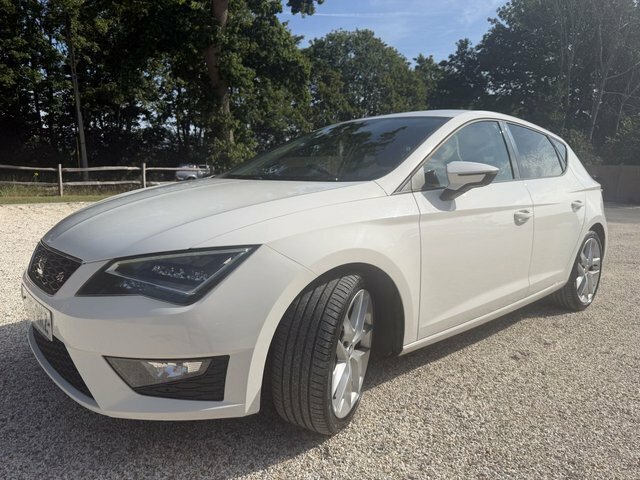 Seat Leon 2.0 Tdi Fr Hatchback Euro 6 Ss White #3