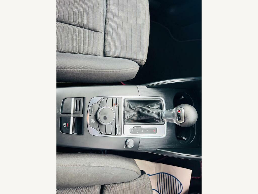 Audi A3 Hatchback 2.0 Tdi S Line Sportback S Tronic Euro 5 White #32