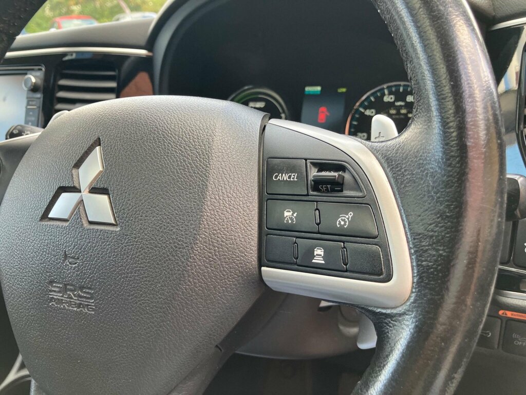 Mitsubishi Outlander Gx 3 Di-d 4Wd #31