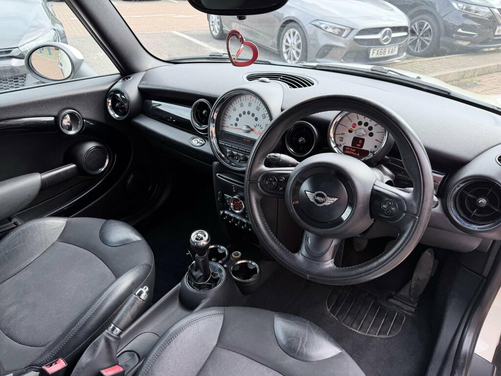 Mini Convertible 1.6 Cooper Convertible Euro 5 122 Black #2