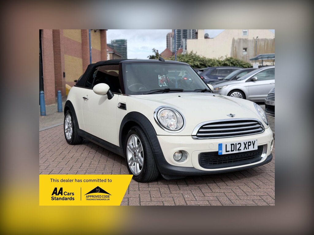 Mini Convertible 1.6 Cooper Convertible Euro 5 122 Black #1