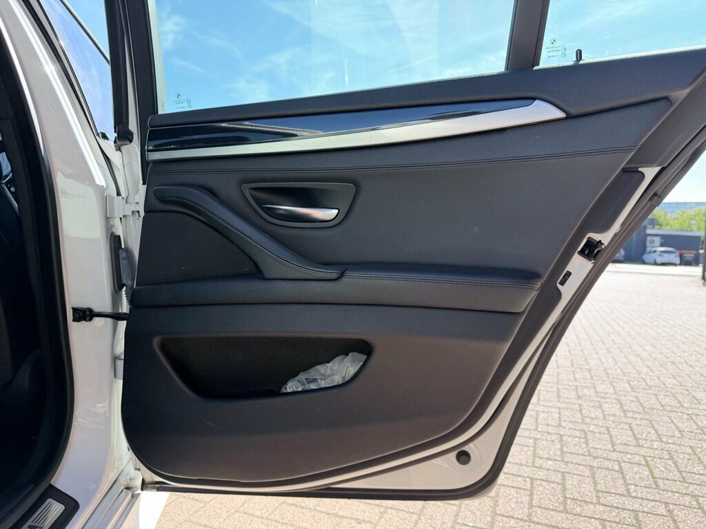 BMW 5 Series 530D M Sport Grey #31