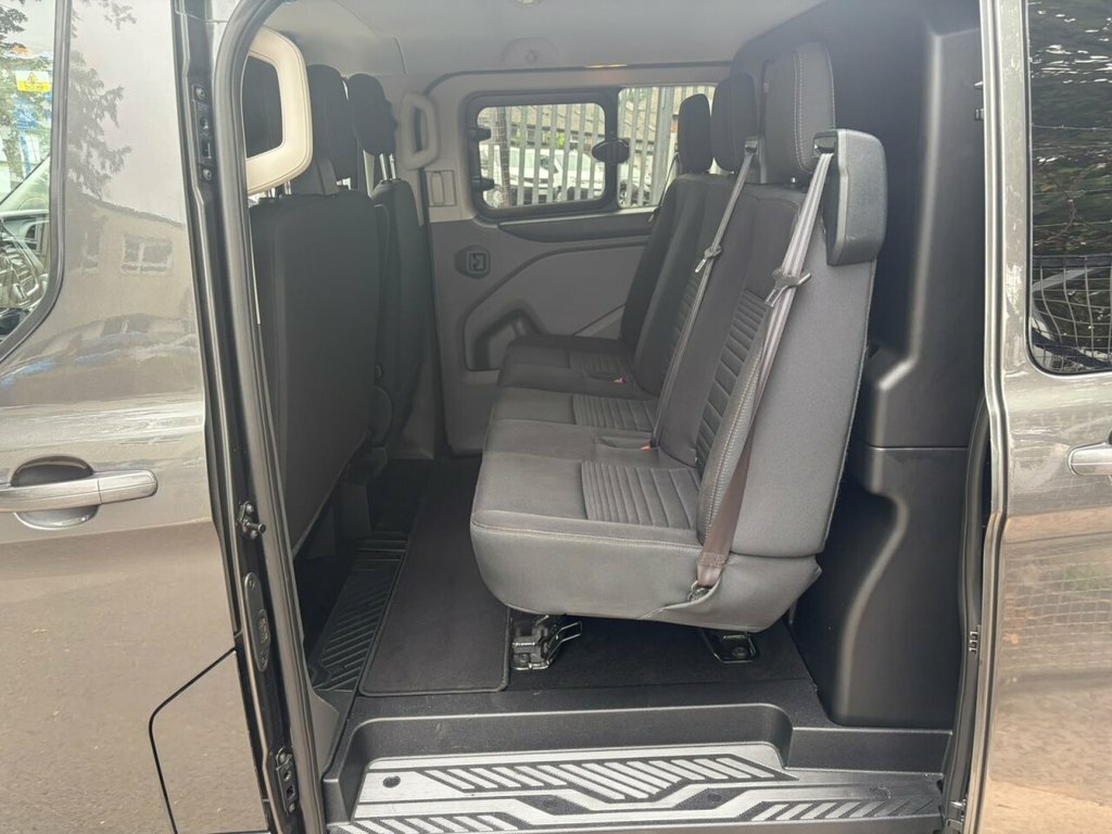 Ford Transit Custom 2.0 Tdci 170Ps Low Roof Dcab Sport Van - 1 Owner White #15