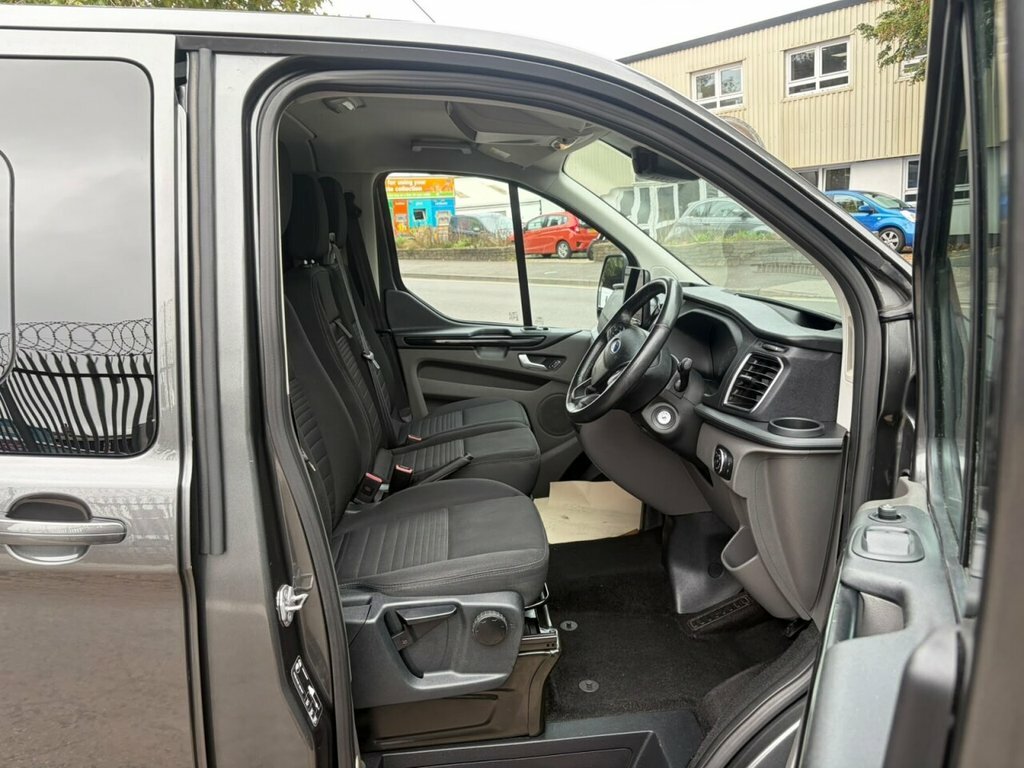 Ford Transit Custom 2.0 Tdci 170Ps Low Roof Dcab Sport Van - 1 Owner White #12
