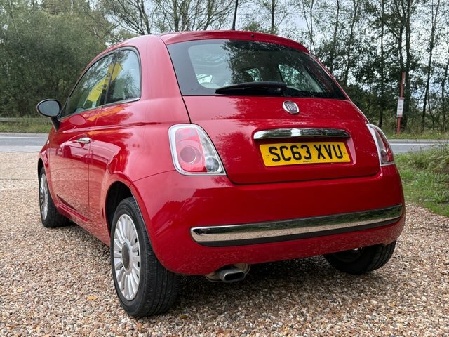 Fiat 500 Lounge Hatchback Red #3