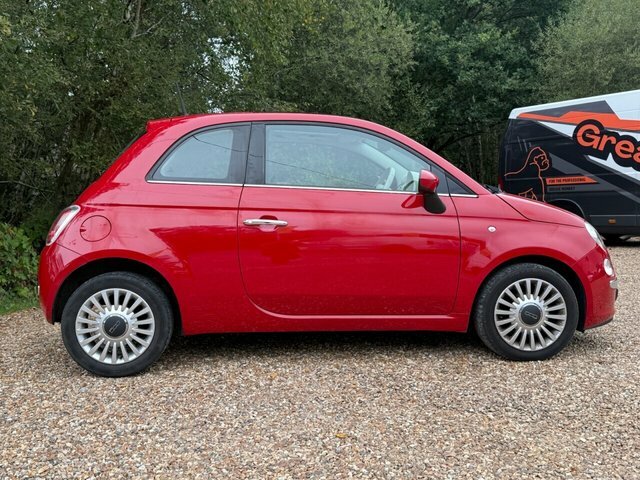 Fiat 500 Lounge Hatchback Red #6