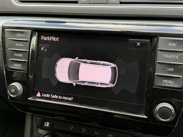 Skoda Superb 2L Se Business Black #19
