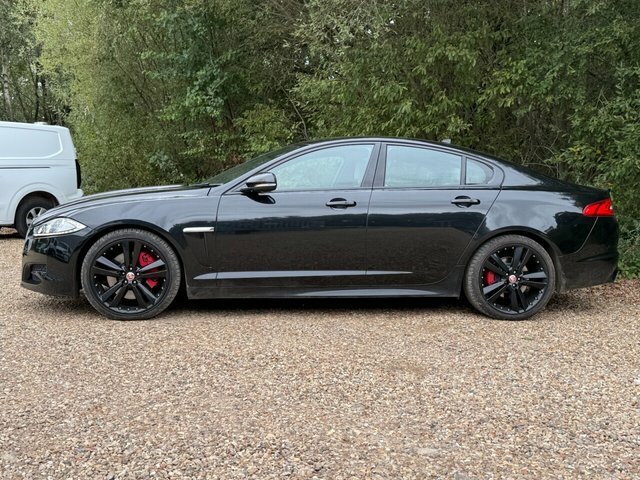 Jaguar XF S V6 Portfolio Saloon Black #2