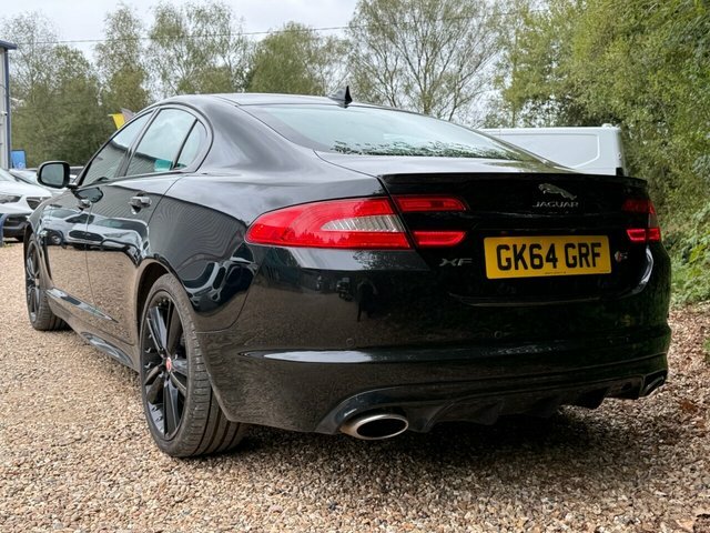 Jaguar XF S V6 Portfolio Saloon Black #3