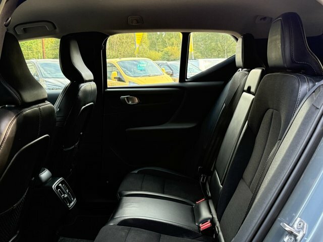 Volvo XC40 2.0 B4p Inscription Awd Silver #12