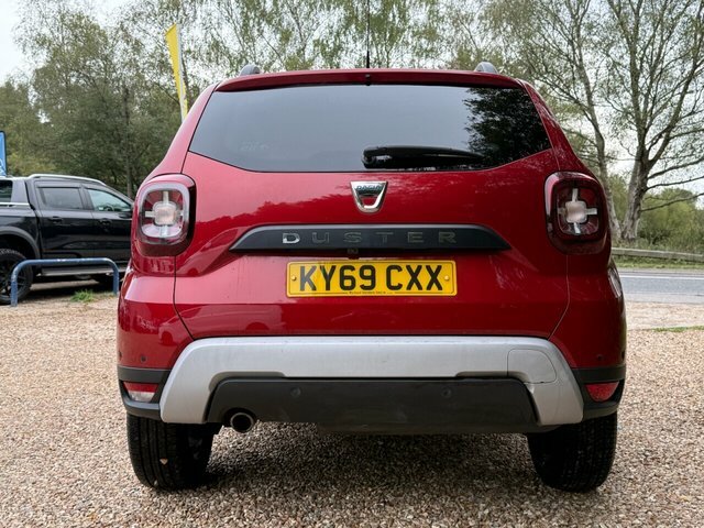 Dacia Duster Blue Dci Techroad Suv Red #3