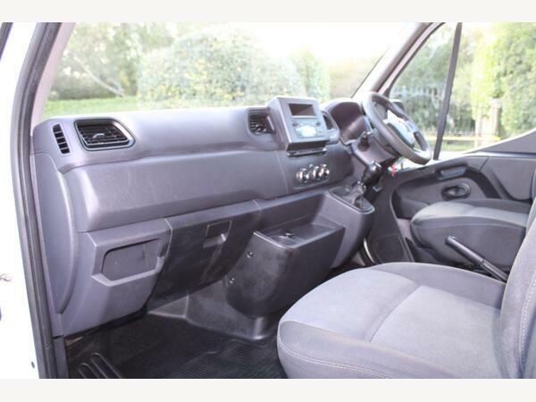Renault Master Tipper 2.3 Dci 35 Business Rwd Mwb Euro 6 Lon White #3