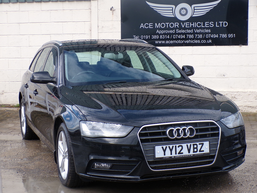 Audi A4 Avant Tdi Se Black #3