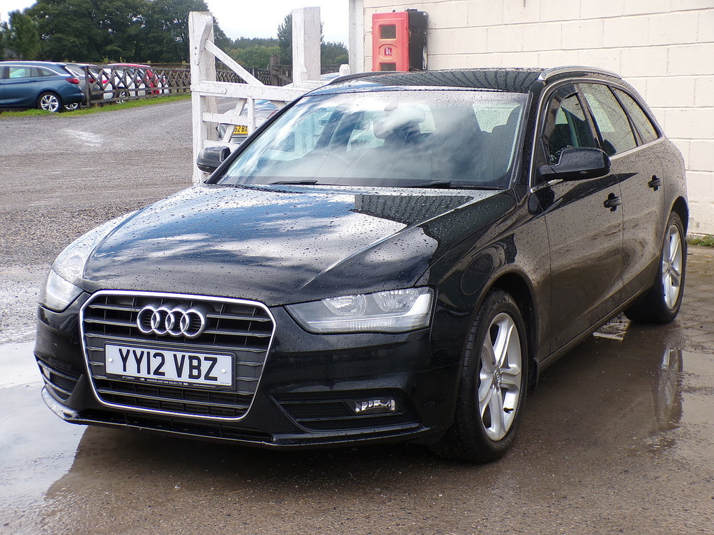Audi A4 Avant Tdi Se Black #5