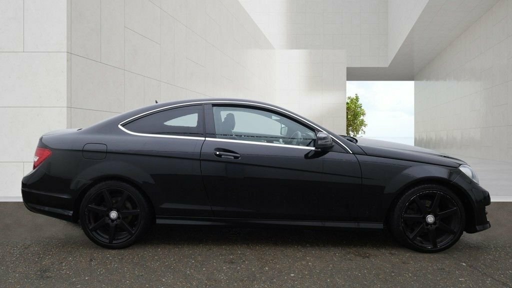 Mercedes-Benz C Class 2.1 C220 Cdi Blueefficiency Executive Se 168 Bh Black #5
