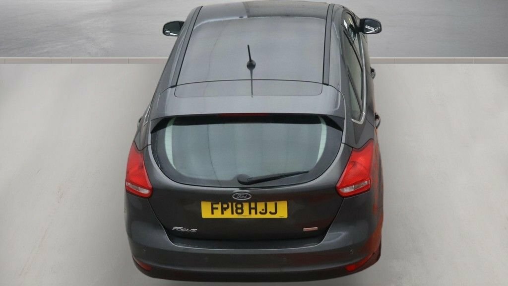 Ford Focus 1.0 Ecoboost 125 St-line 5Drfront Rear Sensors Grey #8