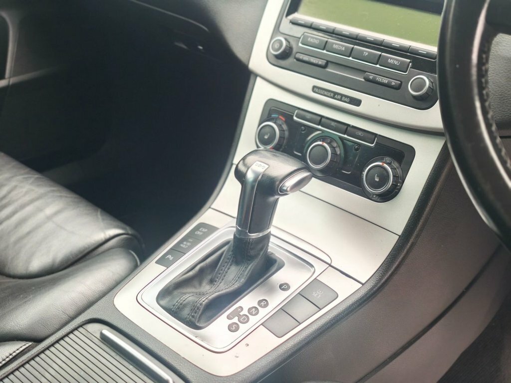 Volkswagen Passat 2.0 R-line Tdi Cr Dpf Black #19