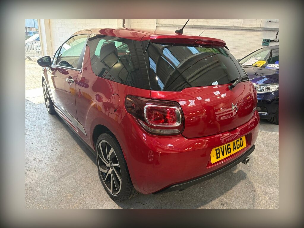 DS DS 3 1.2 Puretech Dstyle Nav Hatchback Manua Red #3