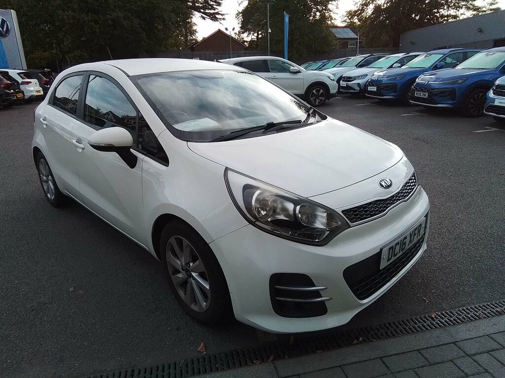 Kia RIO 1.25 2 Hatchback Euro 6 84 Bhp White #6