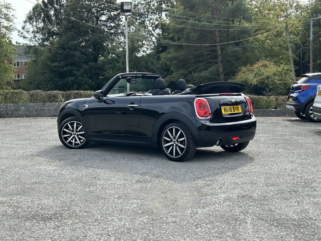 Mini Convertible 1.5 Cooper Convertible Black #3