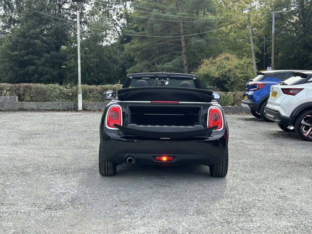 Mini Convertible 1.5 Cooper Convertible Black #5
