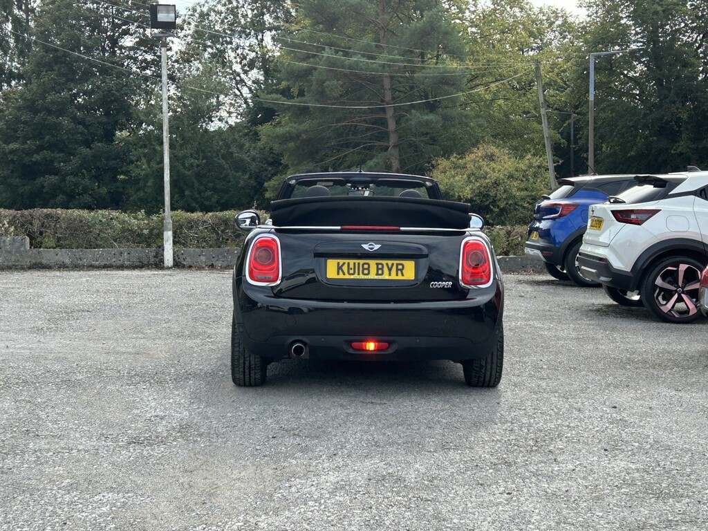 Mini Convertible 1.5 Cooper Convertible Black #4