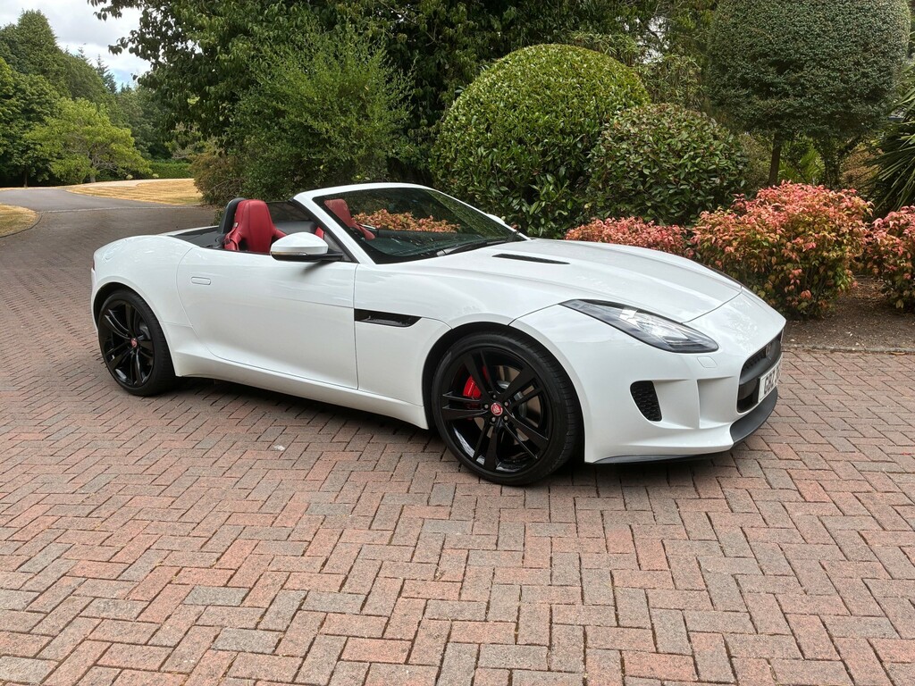 Jaguar F-Type 3.0 V6 White