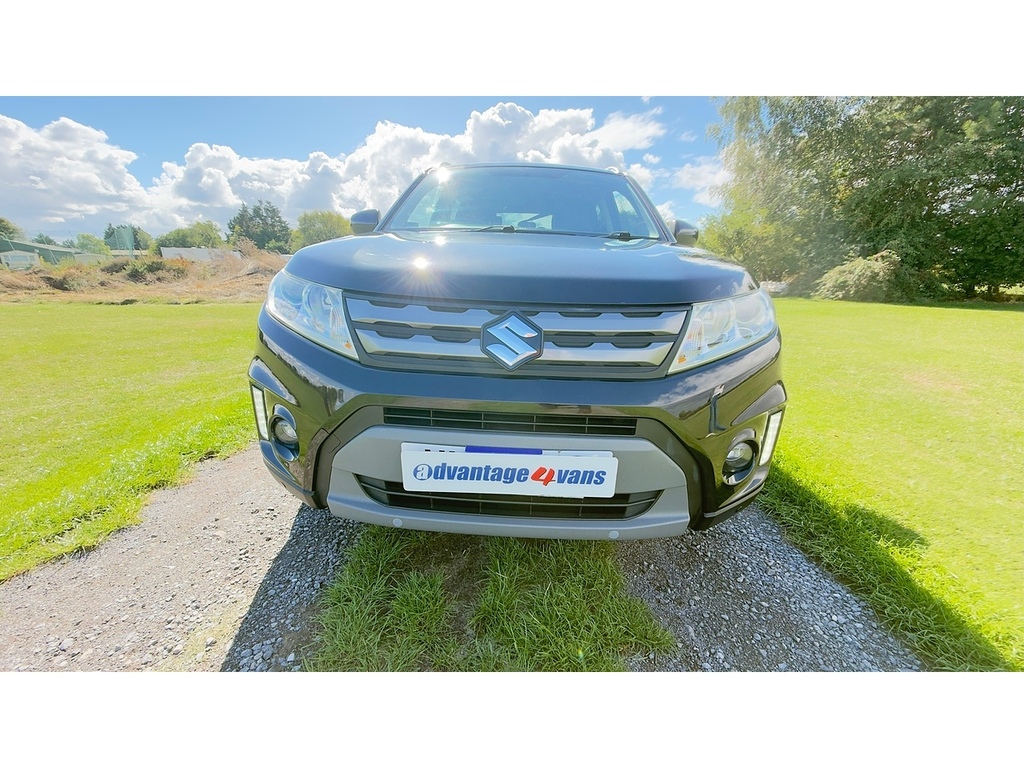 Suzuki Vitara Suv 1.6 Sz5 Euro 6 Ss 201717 Black #7