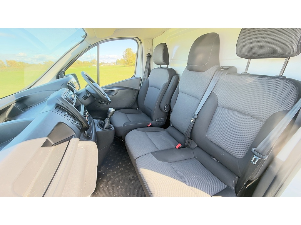 Renault Trafic Dci Energy 30 Business White #5