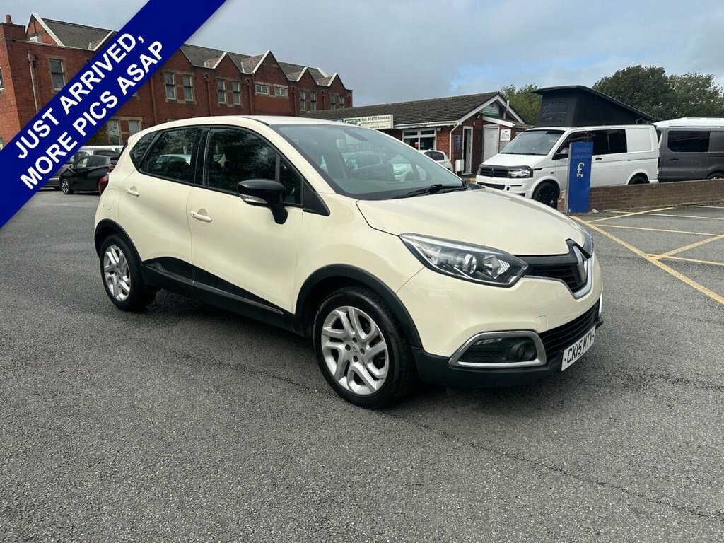 Renault Captur 1.5L Dynamique Medianav White