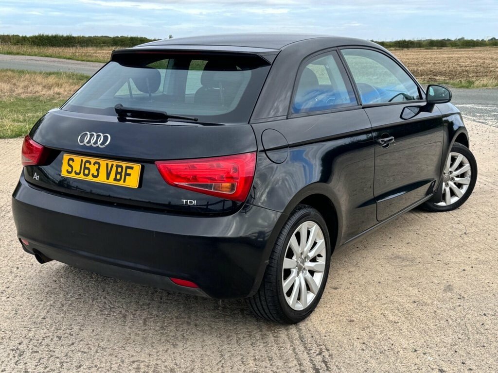 Audi A1 Sport 1.4 Tfsi 122 Ps S Tronic Red #5