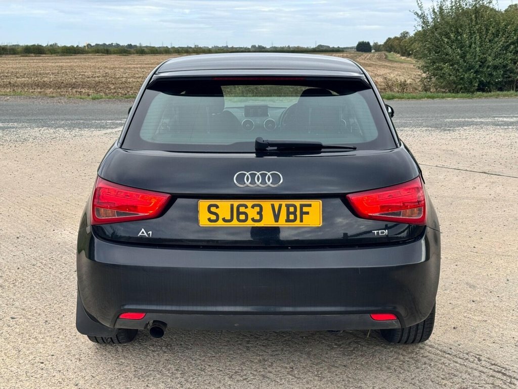 Audi A1 Sport 1.4 Tfsi 122 Ps S Tronic Red #38