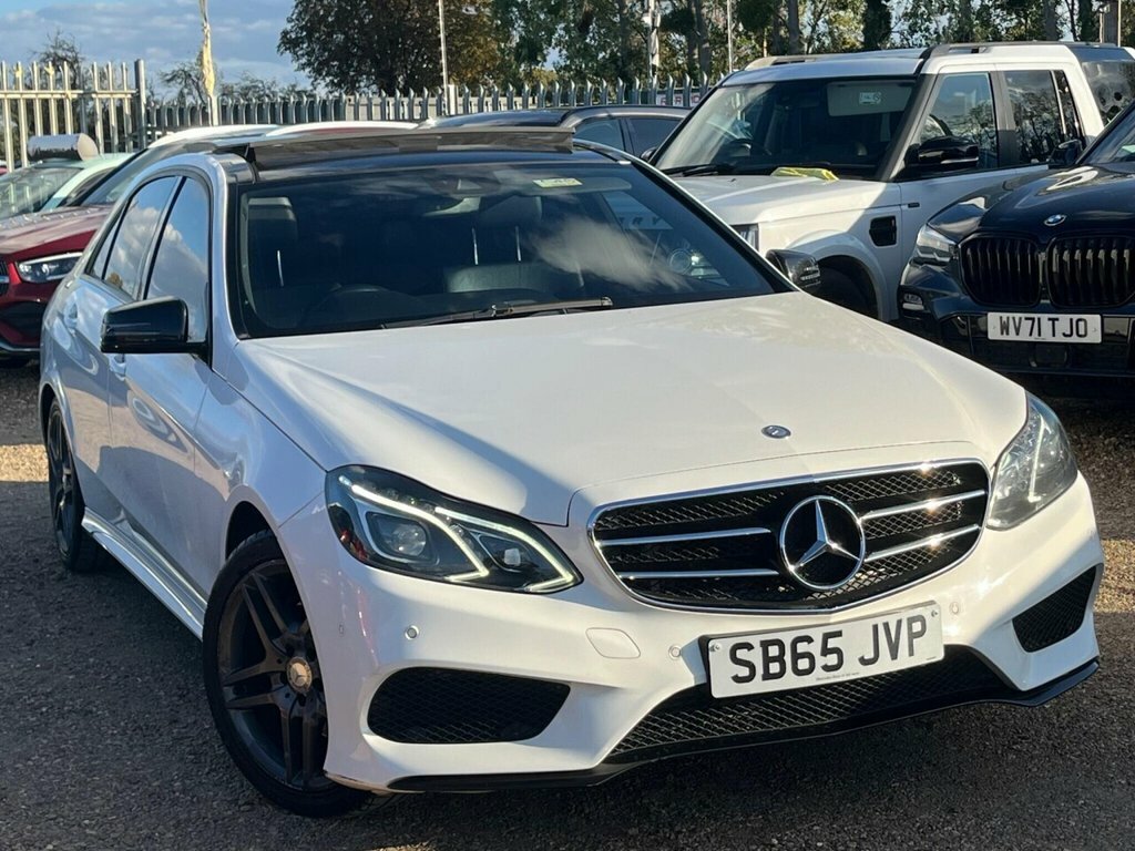 Mercedes-Benz E Class Saloon White #5